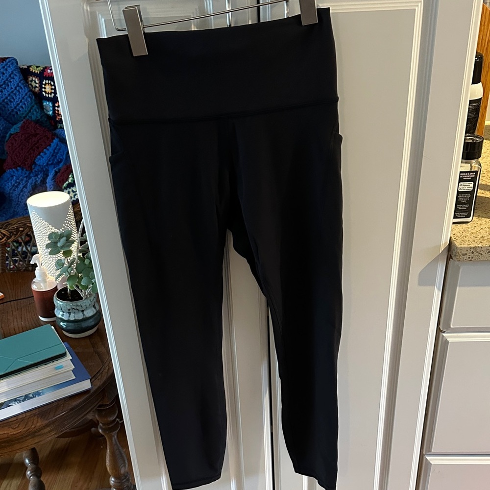Wundertrains 23” with side pockets